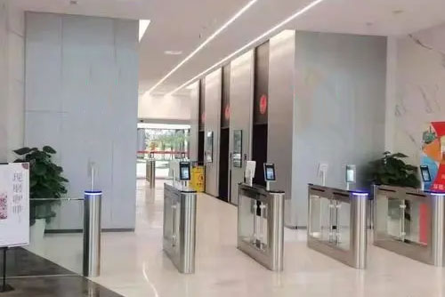 小區(qū)訪客出入口通行