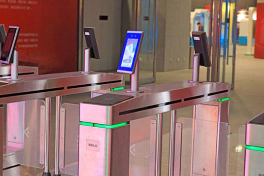 好的人臉識(shí)別系統(tǒng)廠家應(yīng)該具備哪些優(yōu)勢(shì)？