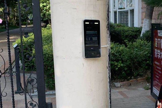 小區(qū)安裝人臉識(shí)別門禁系統(tǒng)安全嗎？