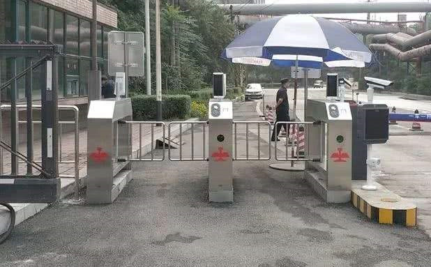 工廠出入口人員管理系統(tǒng)高效解決人員管理問(wèn)題